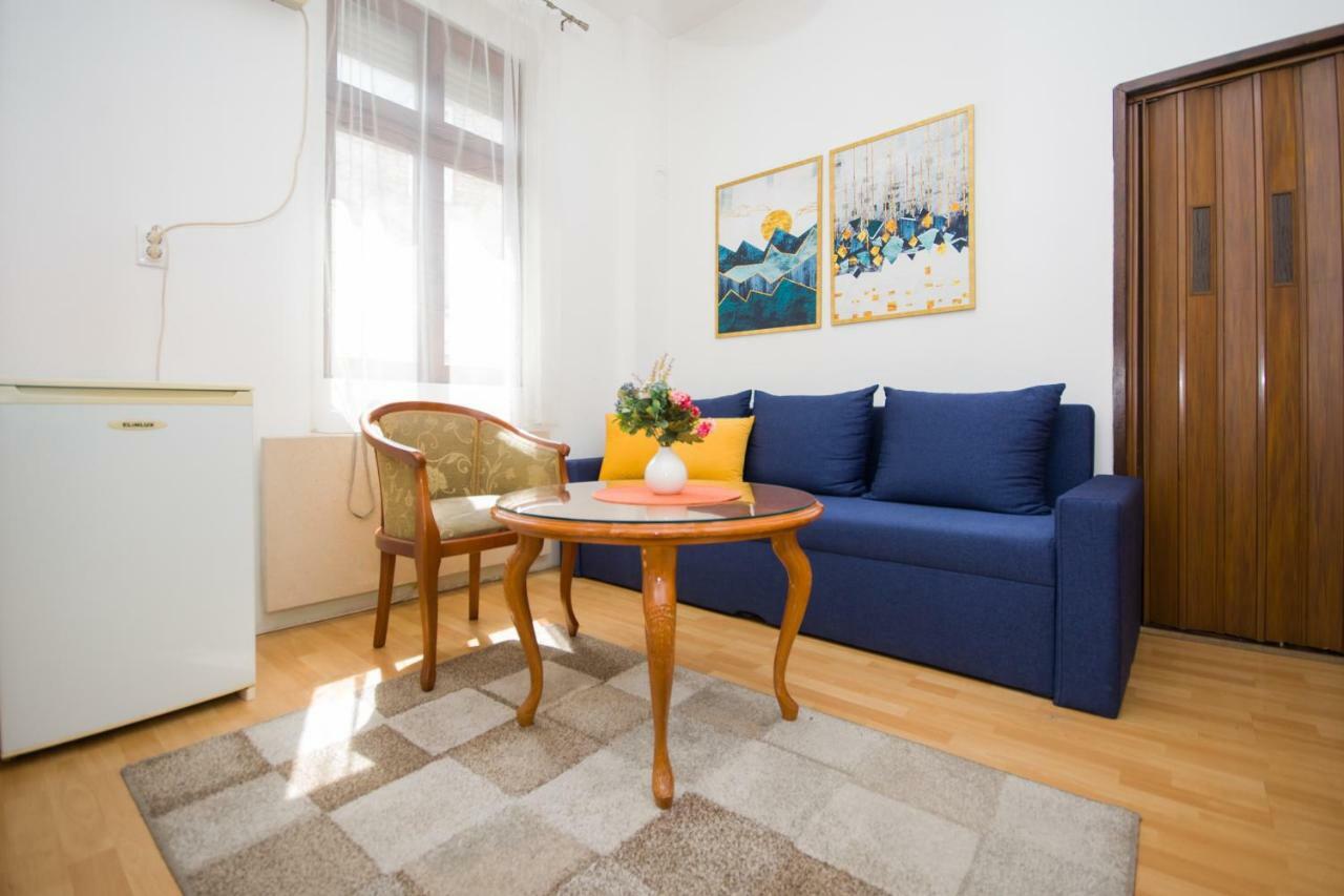 Downtown Star Apartment 베오그라드 외부 사진